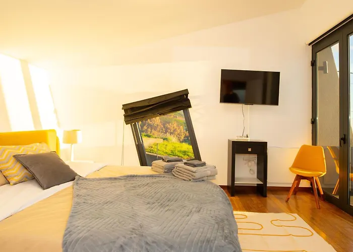 Willa Leonor Cliffside Retreat Calheta (Madeira)