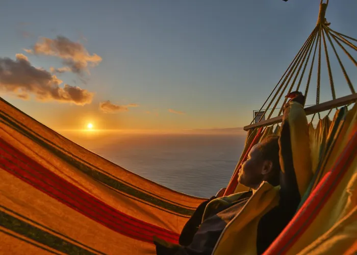 Leonor Cliffside Retreat Calheta (Madeira)