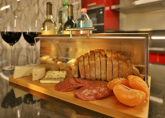 Leonor Cliffside Retreat Calheta (Madeira)