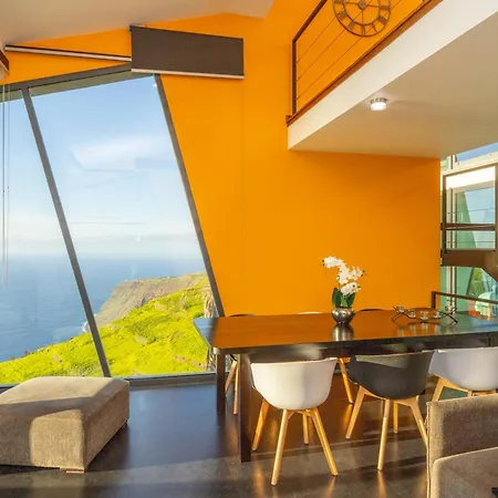 Leonor Cliffside Retreat Calheta (Madeira)