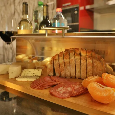 Villa Leonor Cliffside Retreat