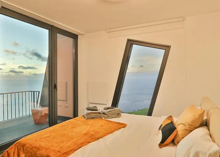 Villa Leonor Cliffside Retreat Calheta (Madeira)
